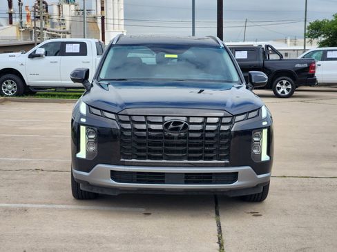 Used 2024 Hyundai Palisade Limited FWD image 6