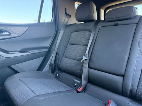 Used 2025 Chevrolet Equinox LT FWD image 39