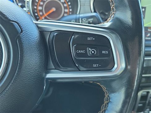 Used 2021 Jeep Gladiator Overland image 20