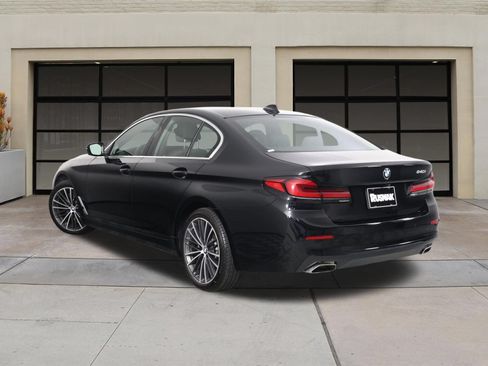 Used 2023 BMW 540i w/ Premium Package RWD image 2