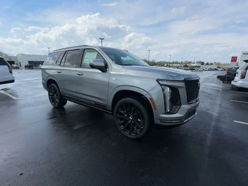 New 2026 Cadillac Escalade Platinum Sport w/ LPO, ONYX Package image 2