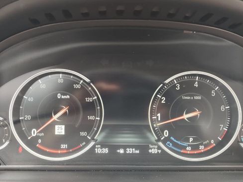 Used 2014 BMW 740Li image 21