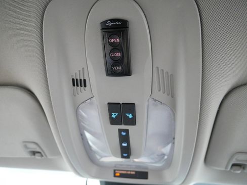 Used 2013 Chevrolet Equinox LS image 31