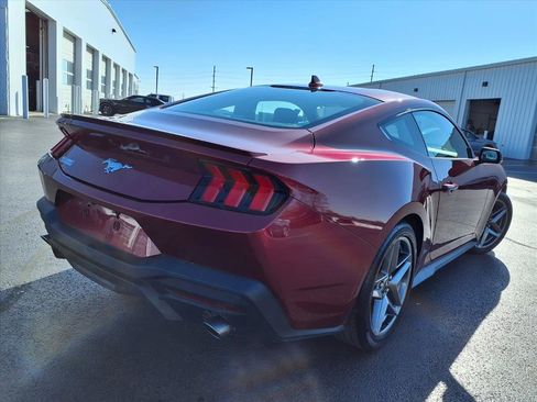Used 2025 Ford Mustang Premium image 26