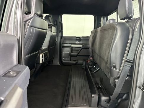 Used 2022 Ford F350 Platinum w/ FX4 Off-Road Package image 25