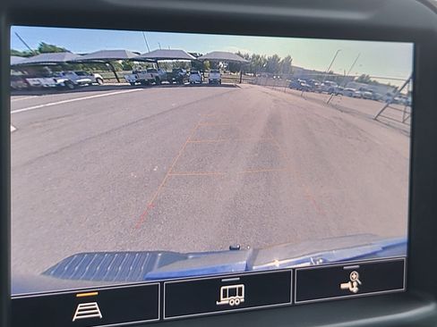 Certified 2022 Chevrolet Silverado 1500 High Country AWD/4WD image 16