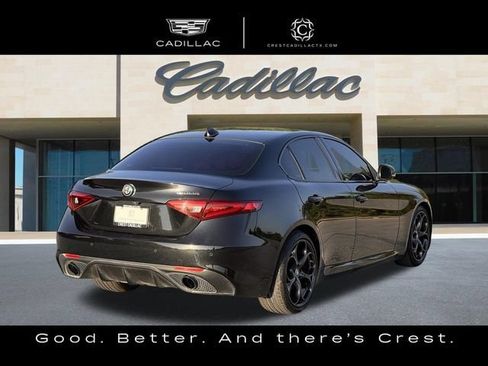 Used 2019 Alfa Romeo Giulia Ti Sport w/ Quick Order Package 22U Sport RWD image 3