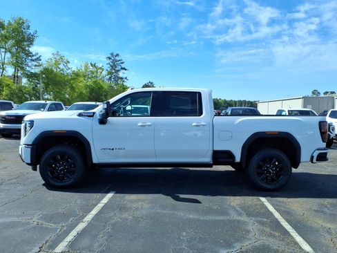 New 2026 GMC Sierra 2500 AT4 w/ AT4 Premium Plus Package AWD/4WD image 1