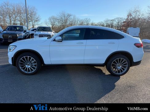 Certified 2022 Mercedes-Benz GLC 300 4MATIC Coupe image 5