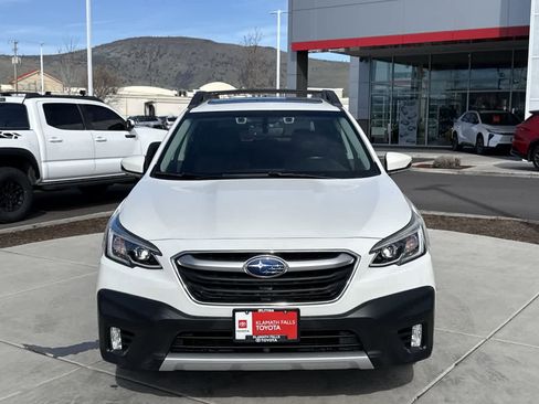 Used 2021 Subaru Outback Limited XT w/ Popular Package #2 image 3