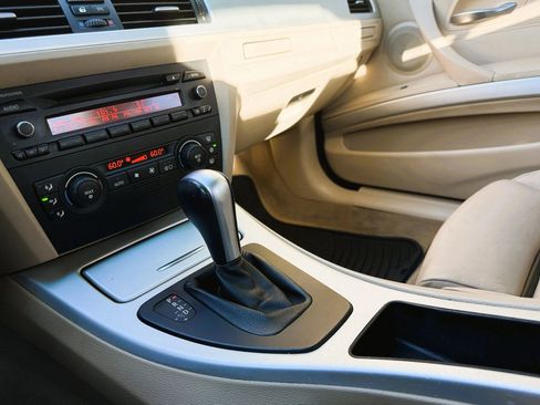 Used 2006 BMW 330i 330i Sedan 4D image 35