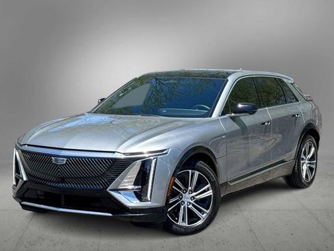 Used 2024 Cadillac Lyriq Luxury RWD image 1