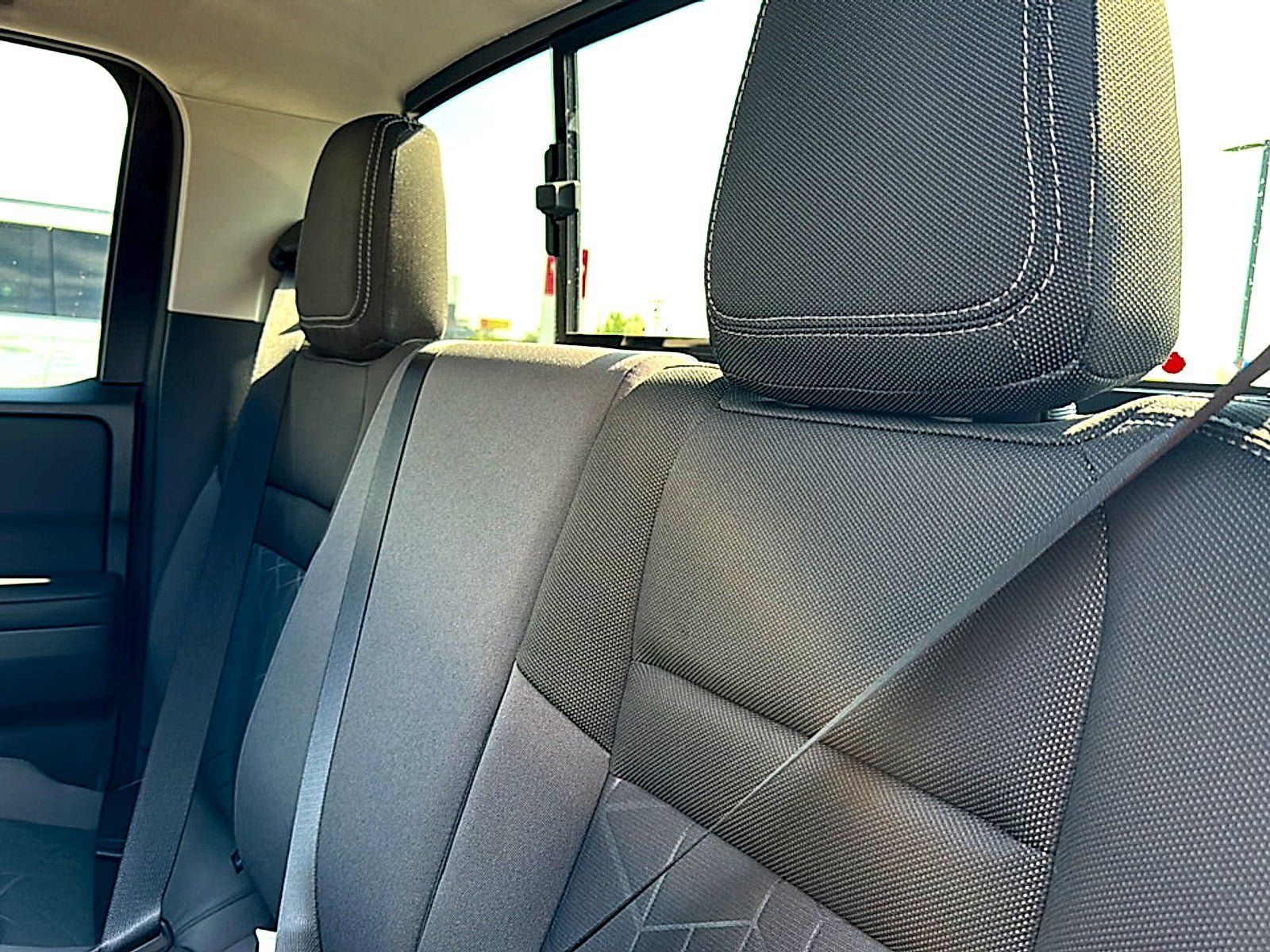 New 2027 Nissan Frontier SV RWD image 16