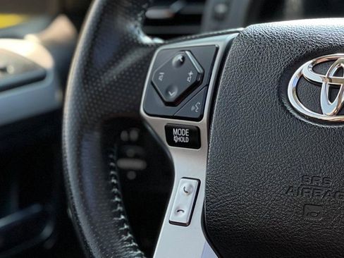 Used 2020 Toyota 4Runner Limited image 13