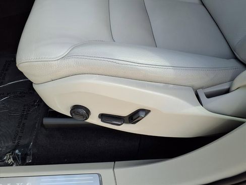 Certified 2024 Volvo XC90 B5 Plus image 22