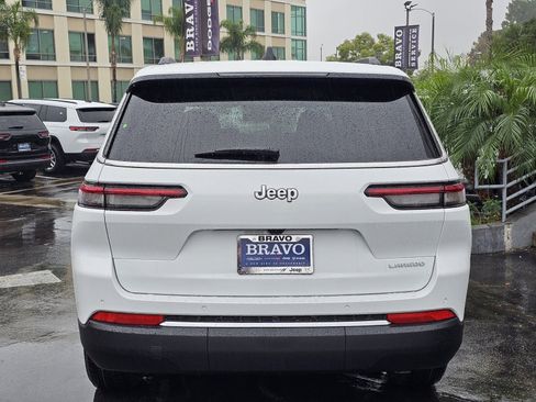 New 2025 Jeep Grand Cherokee L Laredo image 6