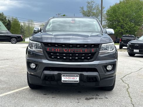 Used 2017 Chevrolet Colorado LT w/ LT Convenience Package AWD/4WD image 2