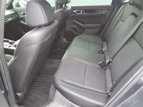 Used 2025 Honda Civic Sport image 14