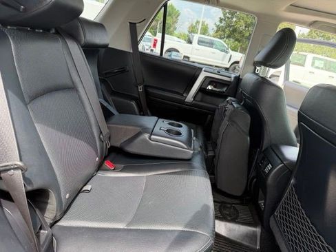 Used 2023 Toyota 4Runner Limited AWD/4WD image 41
