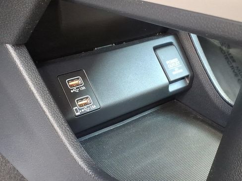 Used 2019 Honda HR-V Touring image 20