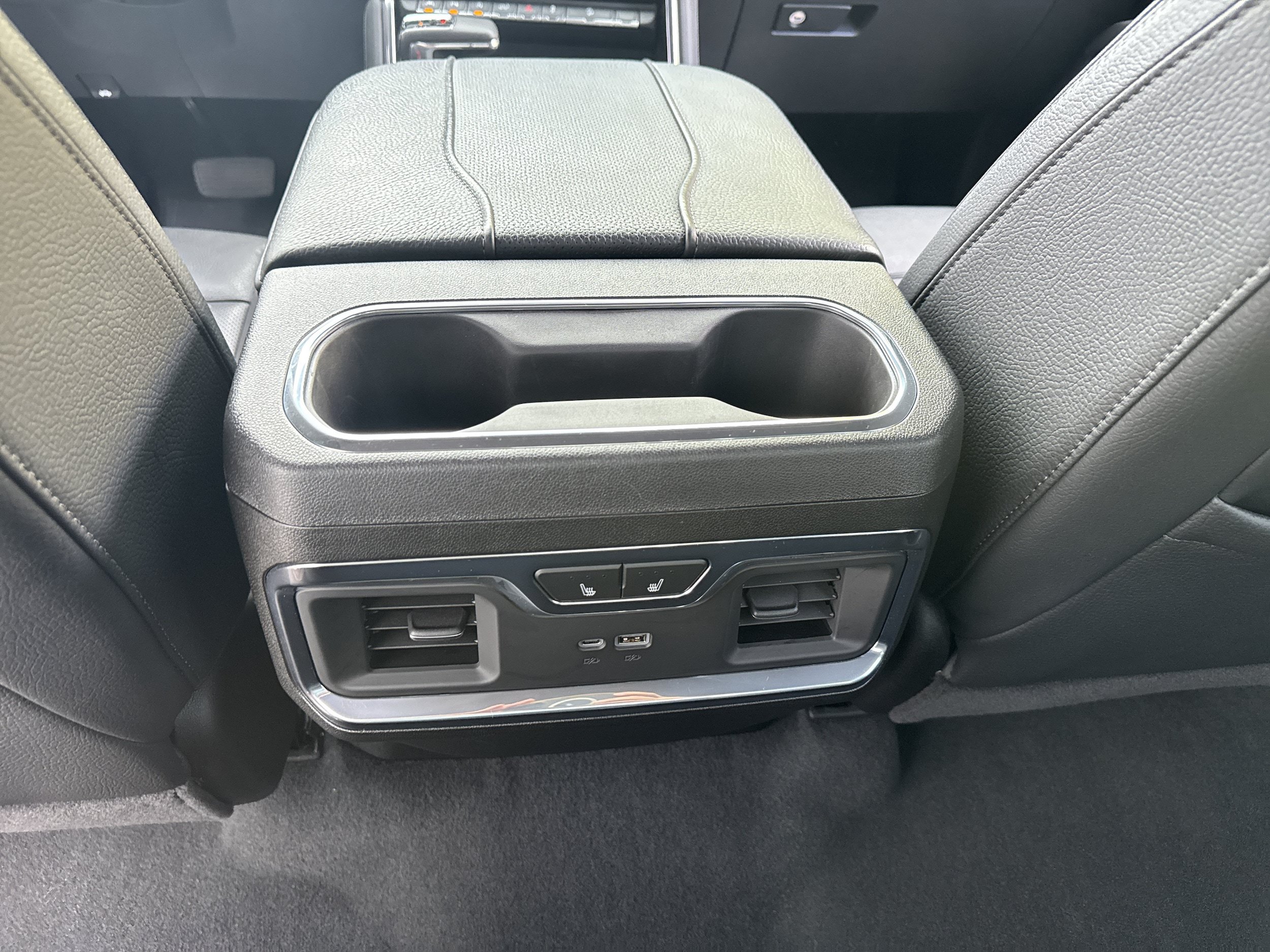 Used 2025 GMC Sierra 1500 Denali AWD/4WD image 20