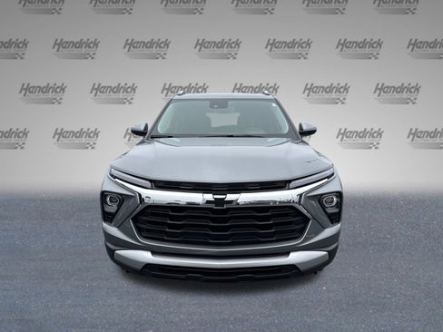 Certified 2024 Chevrolet TrailBlazer LT w/ Convenience Package image 3
