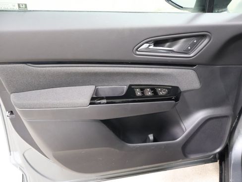 New 2026 Honda Prologue EX image 10