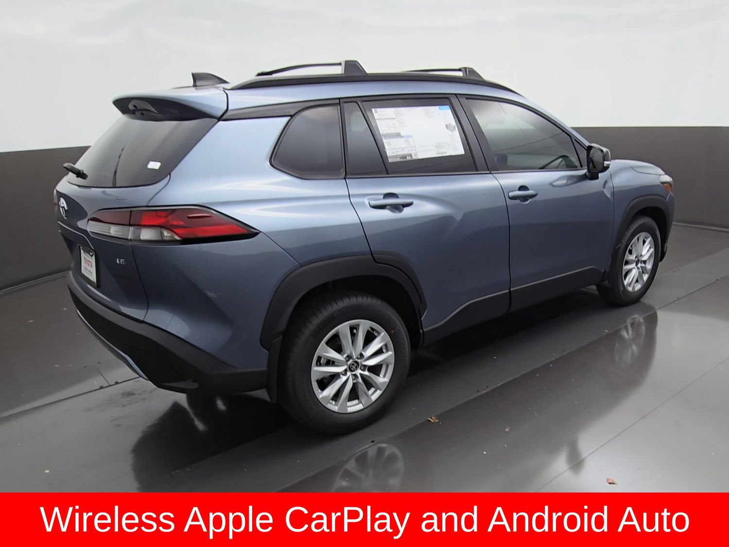 New 2026 Toyota Corolla Cross LE w/ Moonroof Package FWD image 11