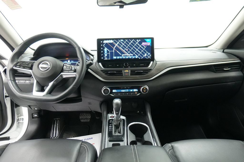 Used 2024 Nissan Altima 2.5 SL AWD/4WD image 29