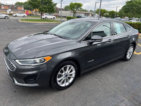 Used 2019 Ford Fusion SEL FWD image 6