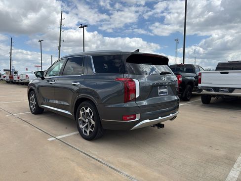 Used 2021 Hyundai Palisade Calligraphy image 7
