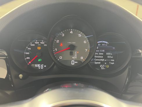 Certified 2018 Porsche Macan S AWD/4WD image 18
