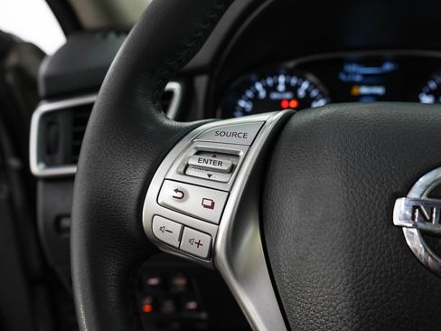 Used 2015 Nissan Rogue SL w/ SL Premium Package AWD/4WD image 27