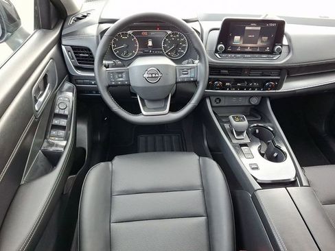 New 2026 Nissan Rogue SV image 9