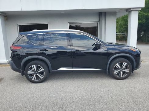 Used 2023 Nissan Rogue SL w/ SL Premium Package FWD image 7