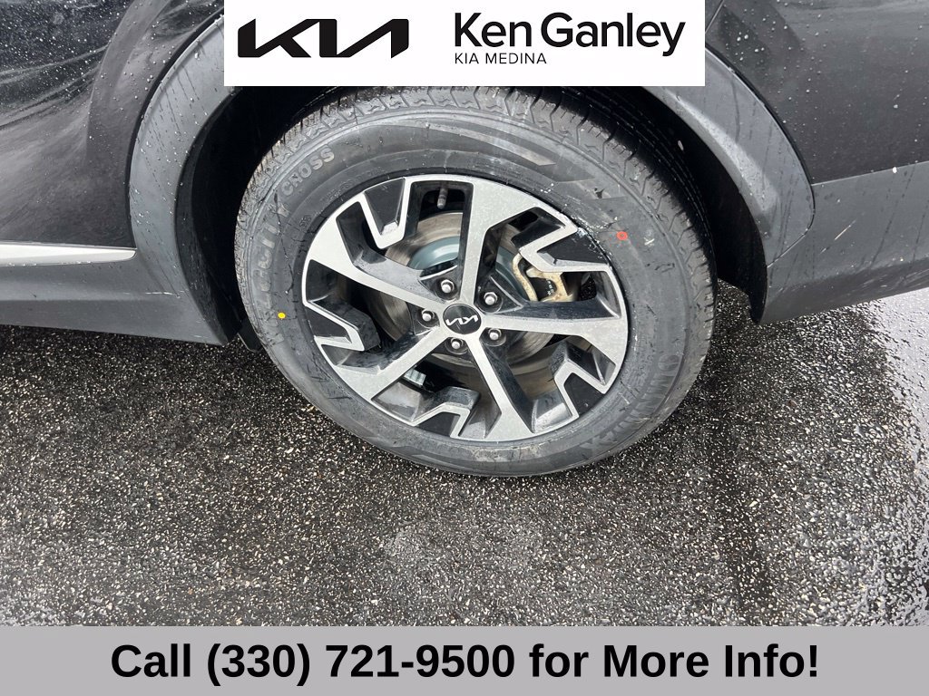 Certified 2024 Kia Sportage EX FWD image 22