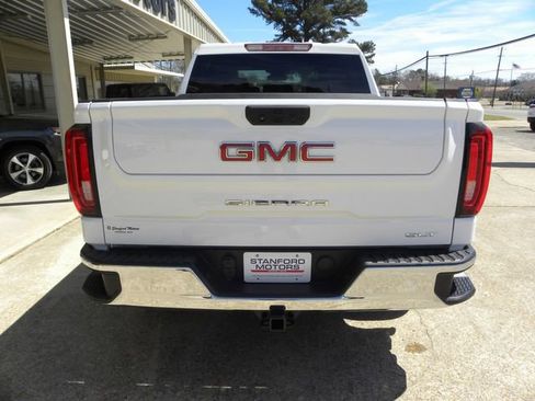 Used 2025 GMC Sierra 1500 SLT image 9