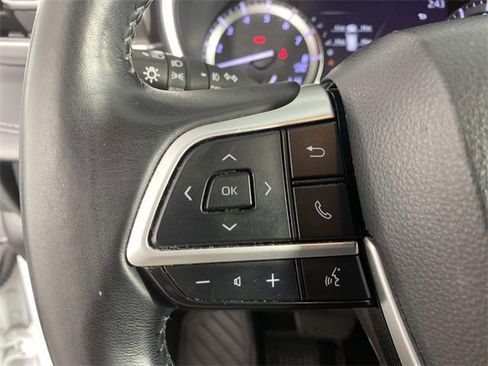 Used 2022 Toyota Highlander XLE image 18