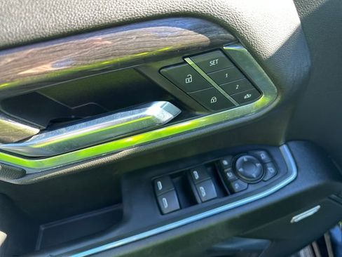 Used 2024 Chevrolet Silverado 3500 LTZ w/ LTZ Plus Package image 11