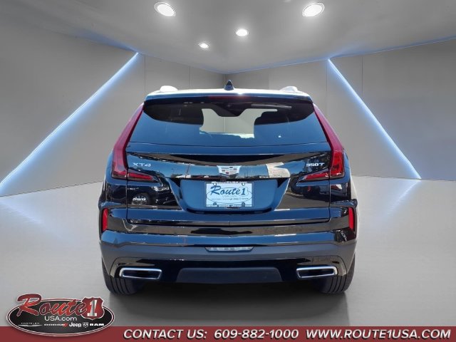 Used 2025 Cadillac XT4 Premium Luxury AWD/4WD image 5