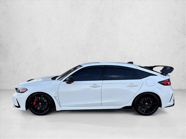 Used 2023 Honda Civic Type R image 2