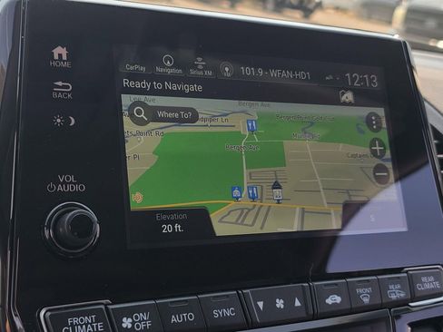 Used 2023 Honda Odyssey Touring image 27