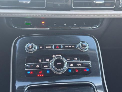 Certified 2022 Lincoln Nautilus Reserve w/ Equipment Group 201A image 25