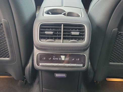 Certified 2025 Mercedes-Benz GLS 450 4MATIC image 12