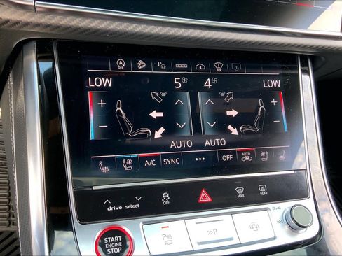 Used 2024 Audi RS Q8 w/ Executive Package AWD/4WD image 32