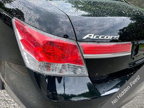 Used 2011 Honda Accord LX image 25