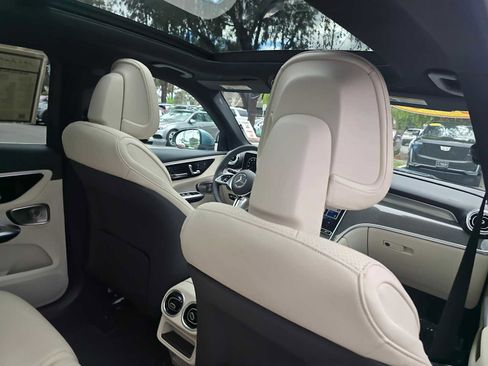 Used 2026 Mercedes-Benz GLC 300 4MATIC image 15