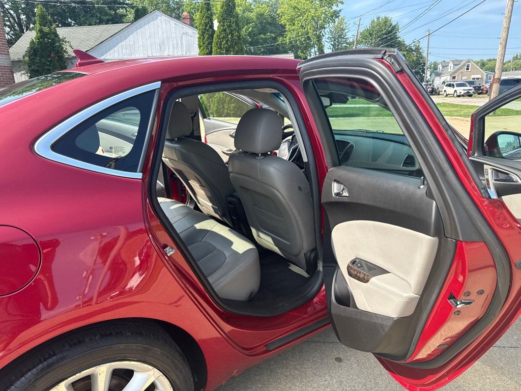 Used 2012 Buick Verano Convenience FWD image 13