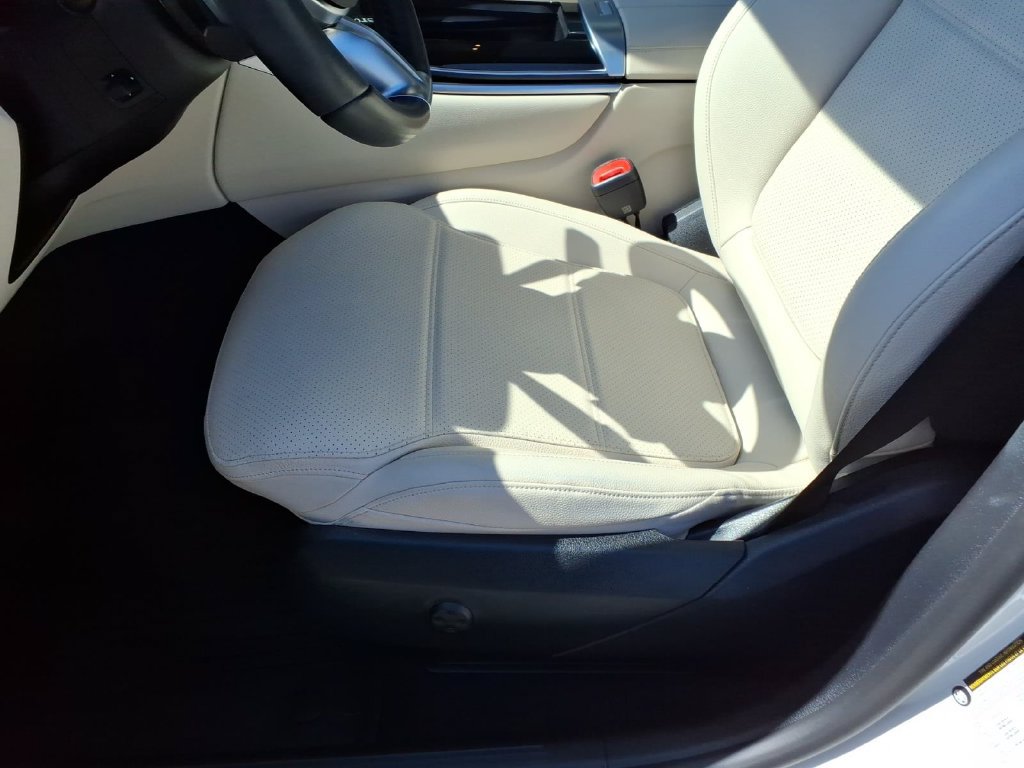 Certified 2023 Mercedes-Benz GLC 300 4MATIC image 15