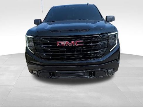 Used 2026 GMC Sierra 1500 Elevation AWD/4WD image 8